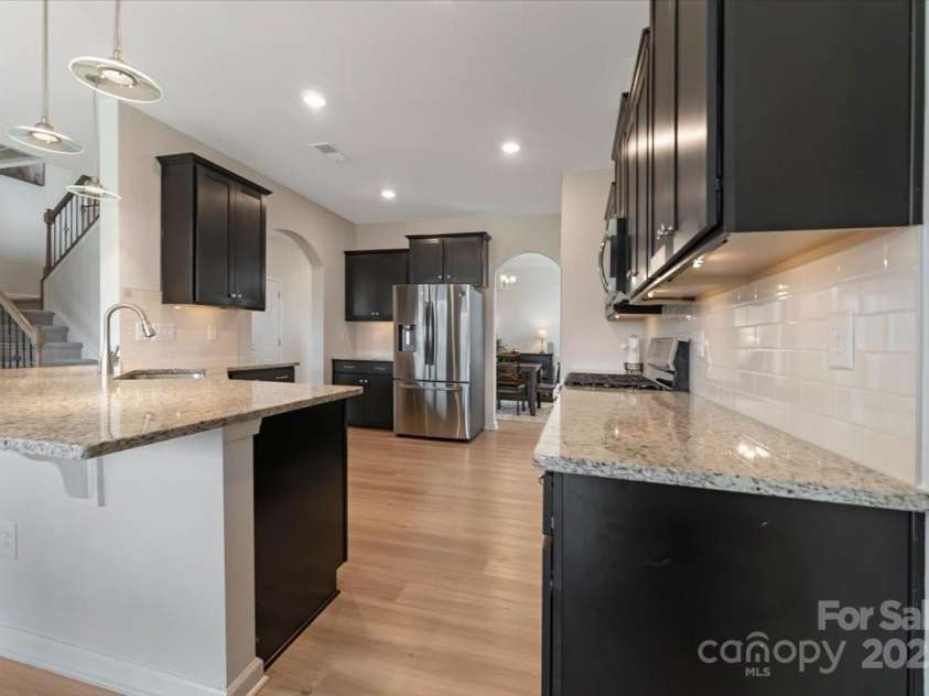 2309 Abundance Lane, Waxhaw, NC 28173.  MLS# CAR4279240, YatesRealty ID 25321. 