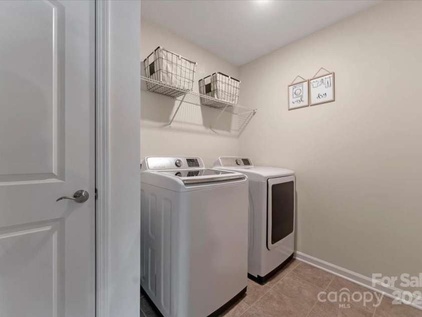 2309 Abundance Lane, Waxhaw, NC 28173.  MLS# CAR4279240, YatesRealty ID 25321. 