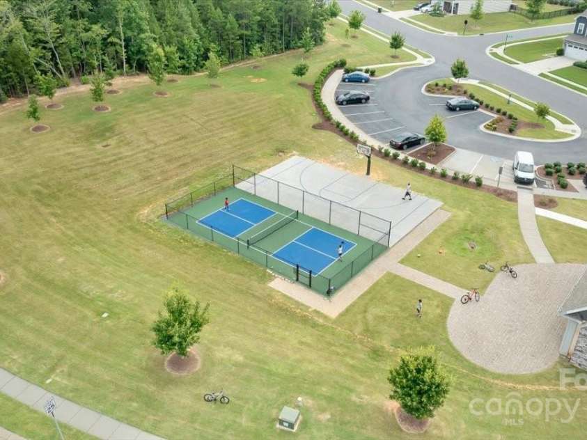 2309 Abundance Lane, Waxhaw, NC 28173.  MLS# CAR4279240, YatesRealty ID 25321. 