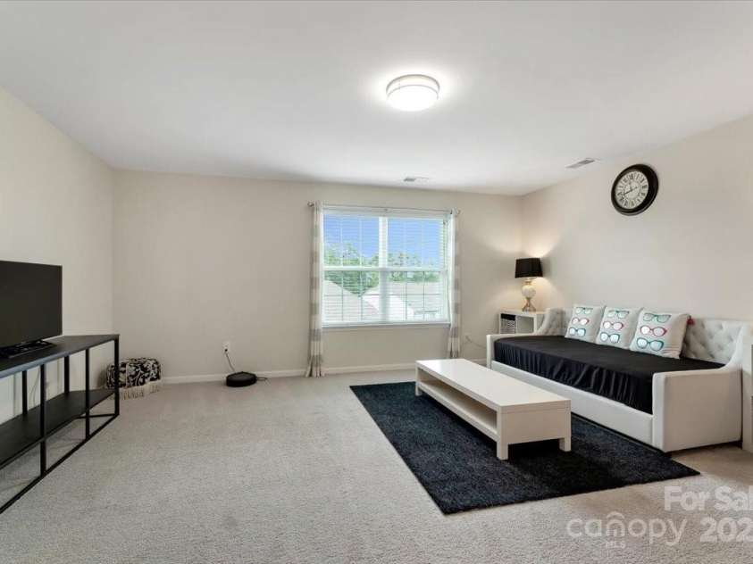 2309 Abundance Lane, Waxhaw, NC 28173.  MLS# CAR4279240, YatesRealty ID 25321. 