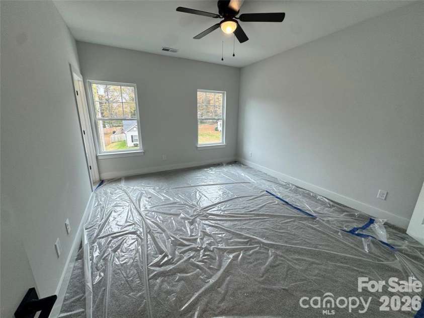 620 Ratchford Avenue, Gastonia, NC 28054.  MLS# CAR4383820, YatesRealty ID 25323. 