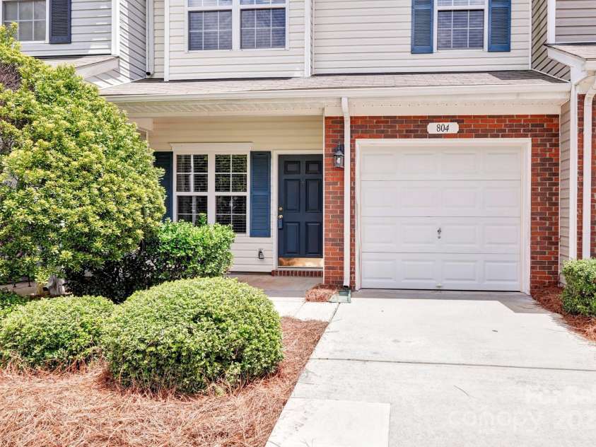 804 Eddy Drive, Fort Mill, SC 29715.  MLS# CAR4235923, YatesRealty ID 25323. 