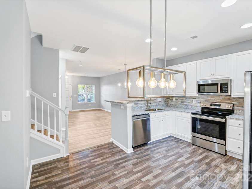 804 Eddy Drive, Fort Mill, SC 29715.  MLS# CAR4235923, YatesRealty ID 25323. 