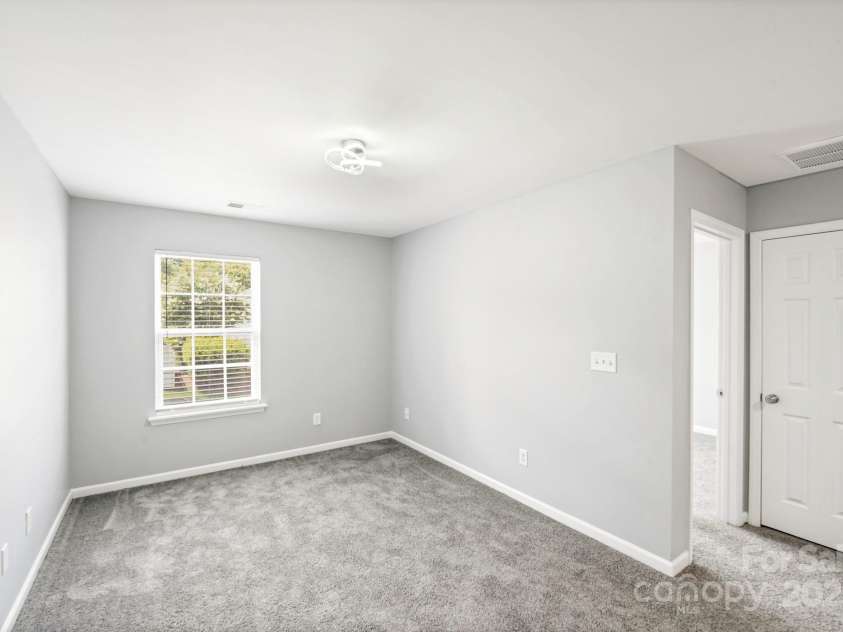 804 Eddy Drive, Fort Mill, SC 29715.  MLS# CAR4235923, YatesRealty ID 25323. 