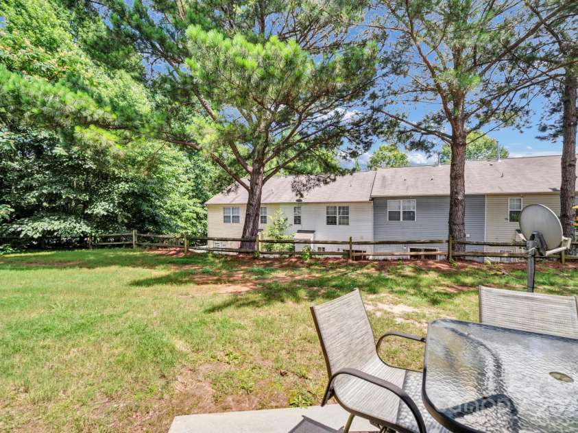 804 Eddy Drive, Fort Mill, SC 29715.  MLS# CAR4235923, YatesRealty ID 25323. 