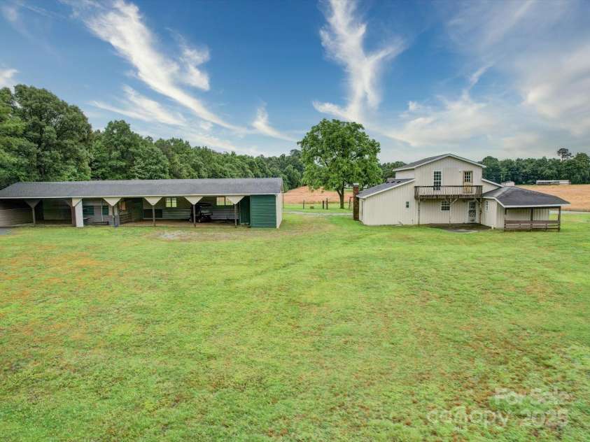 4115 Jenkins Road, Marshville, NC 28103.  MLS# CAR4325461, YatesRealty ID 25324. 