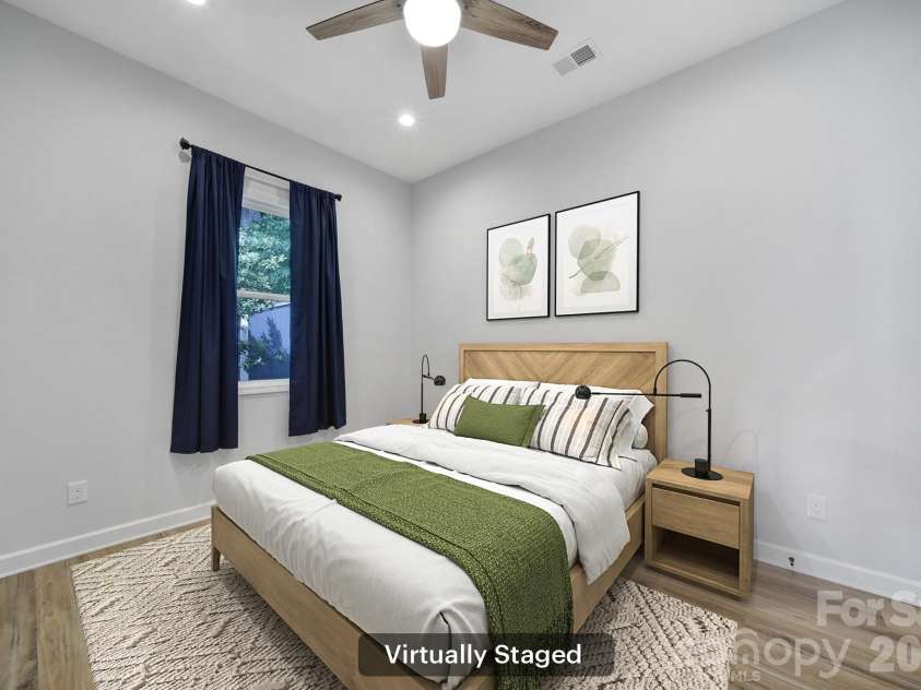 1638 Longfellow Street, Charlotte, NC 28205.  MLS# CAR4341003, YatesRealty ID 25325. 