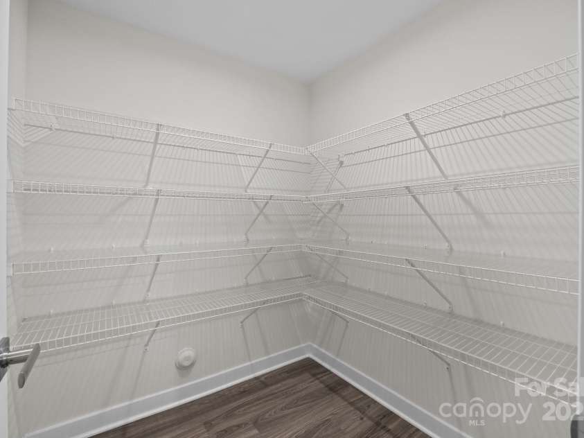 12710 ES Draper Drive, Huntersville, NC 28078.  MLS# CAR4245937, YatesRealty ID 25327. Large pantry