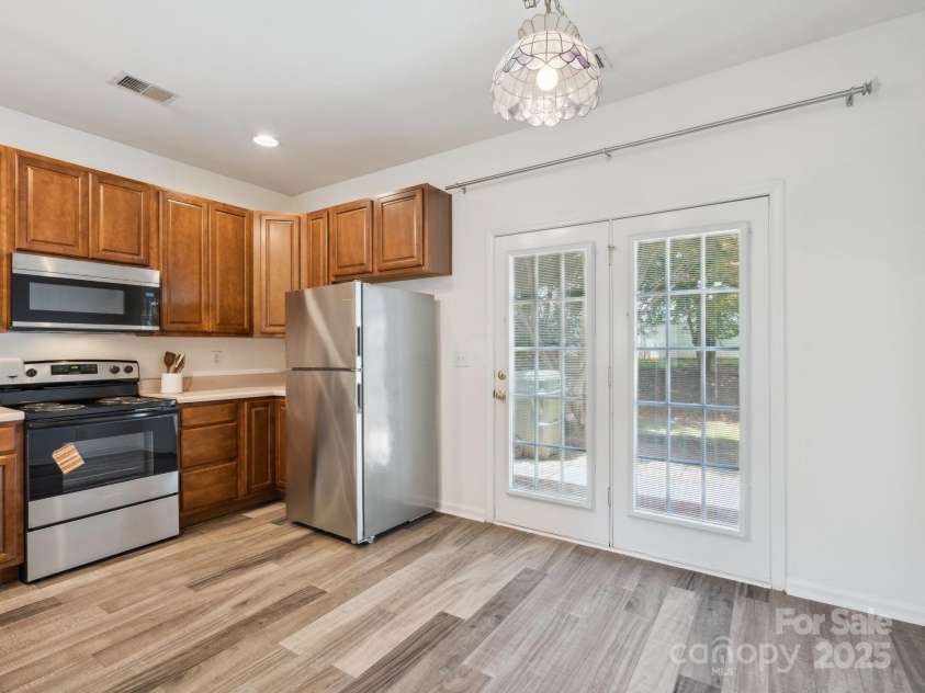 146 Rapids Road, Fort Mill, SC 29715.  MLS# CAR4269060, YatesRealty ID 25328. All New Kitchen Appliances