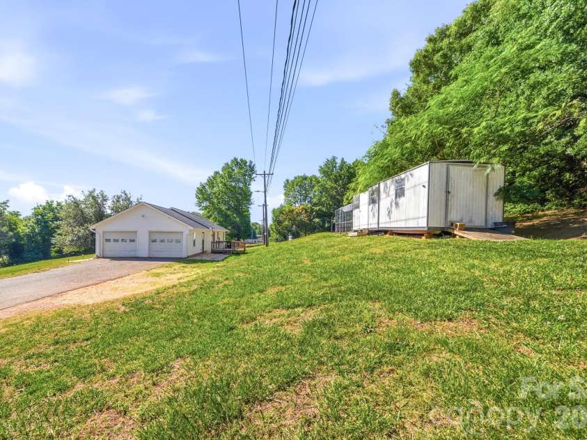 248 Jack Mckinney Road, Forest City, NC 28043.  MLS# CAR4381198, YatesRealty ID 25331. 