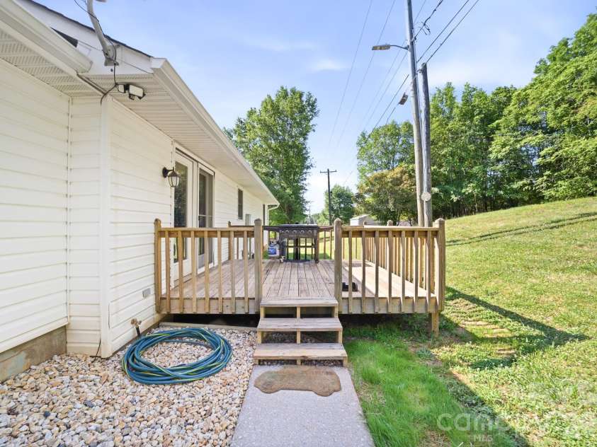 248 Jack Mckinney Road, Forest City, NC 28043.  MLS# CAR4381198, YatesRealty ID 25331. 