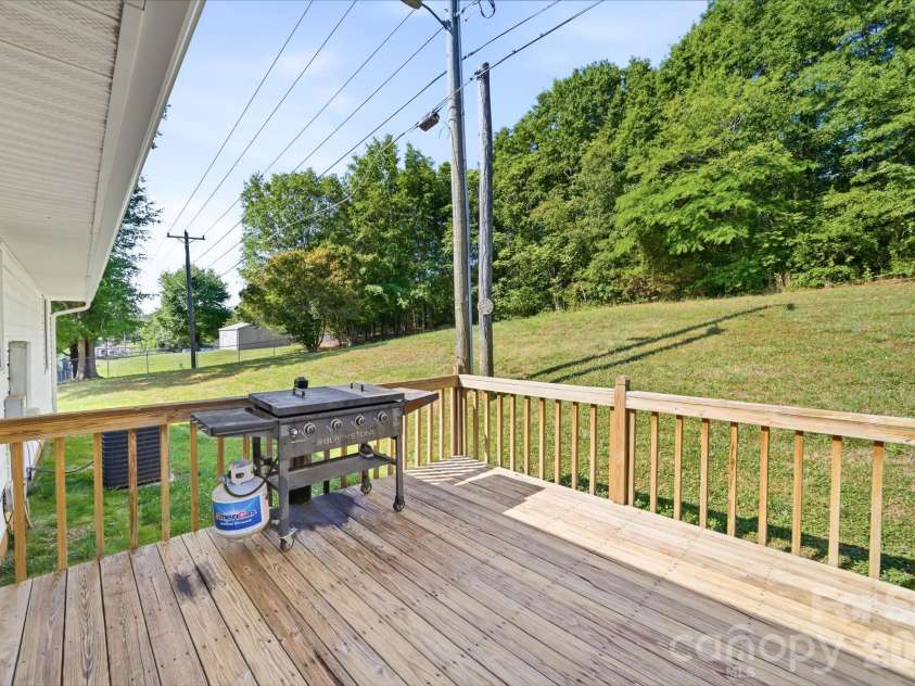 248 Jack Mckinney Road, Forest City, NC 28043.  MLS# CAR4381198, YatesRealty ID 25331. 