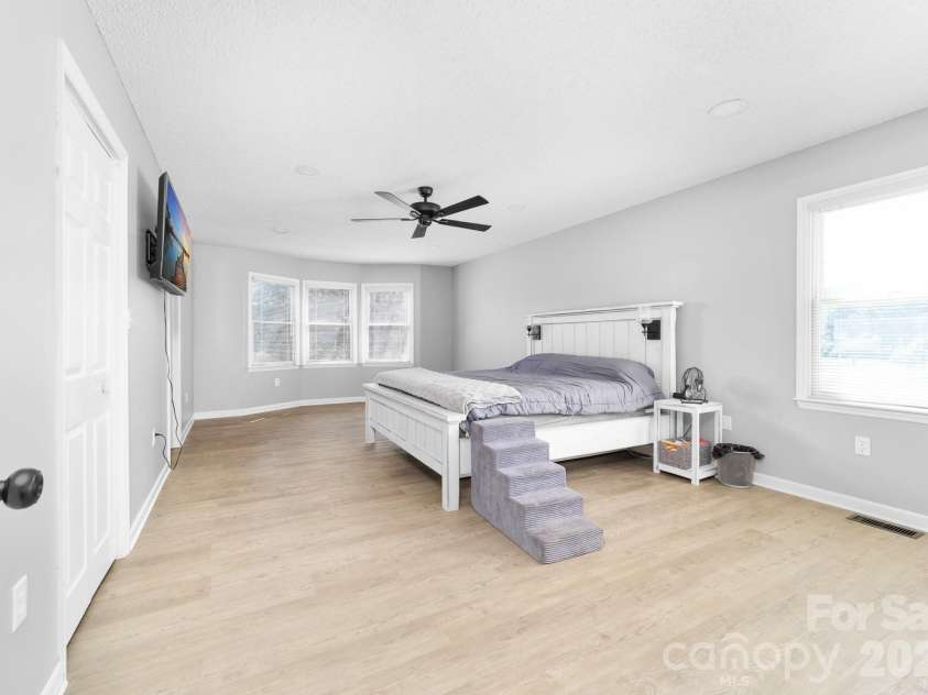 248 Jack Mckinney Road, Forest City, NC 28043.  MLS# CAR4381198, YatesRealty ID 25331. 
