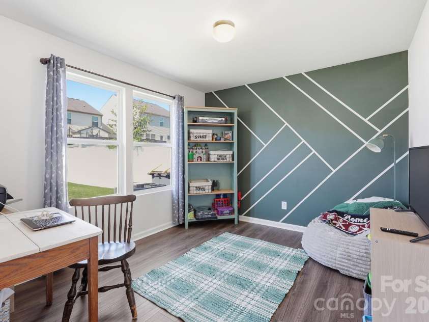 517 Falls Lane, Kannapolis, NC 28081.  MLS# CAR4383650, YatesRealty ID 25332. 