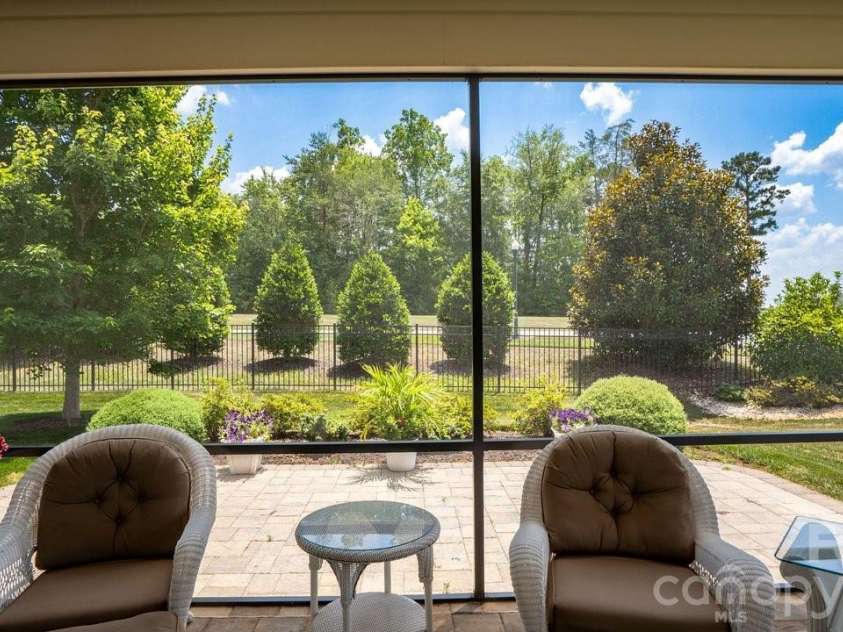 261 Stone Mountain Way, Denver, NC 28037.  MLS# CAR4398786, YatesRealty ID 25334. 