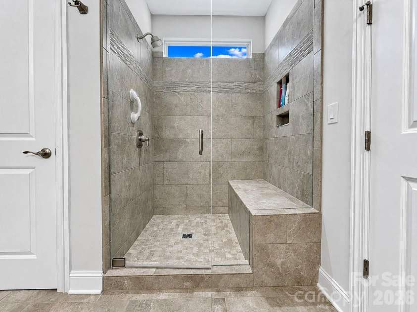 261 Stone Mountain Way, Denver, NC 28037.  MLS# CAR4398786, YatesRealty ID 25334. 
