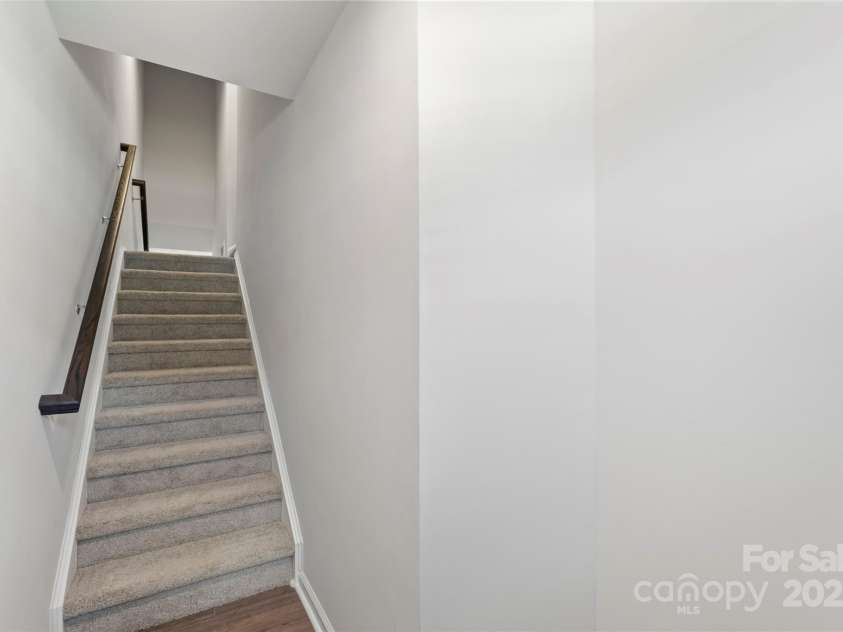 408 Moondance Drive, Gastonia, NC 28054.  MLS# CAR4241126, YatesRealty ID 25334. 