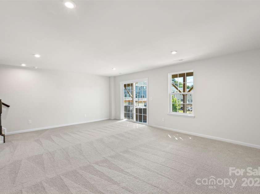 408 Moondance Drive, Gastonia, NC 28054.  MLS# CAR4241126, YatesRealty ID 25334. 