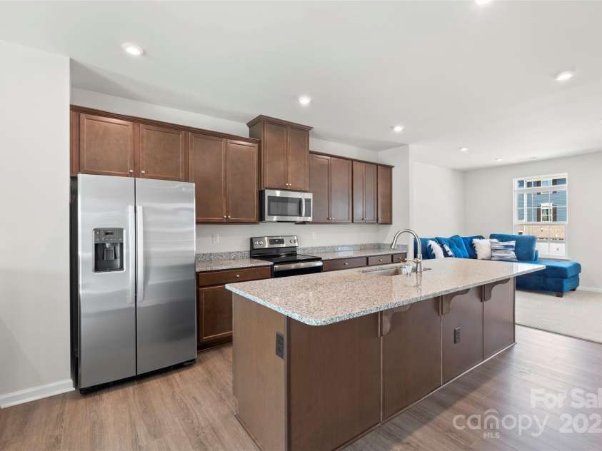 408 Moondance Drive, Gastonia, NC 28054.  MLS# CAR4241126, YatesRealty ID 25334. 