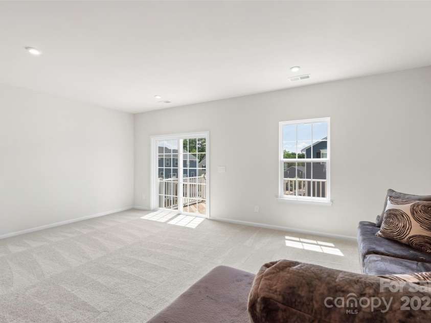 408 Moondance Drive, Gastonia, NC 28054.  MLS# CAR4241126, YatesRealty ID 25334. 