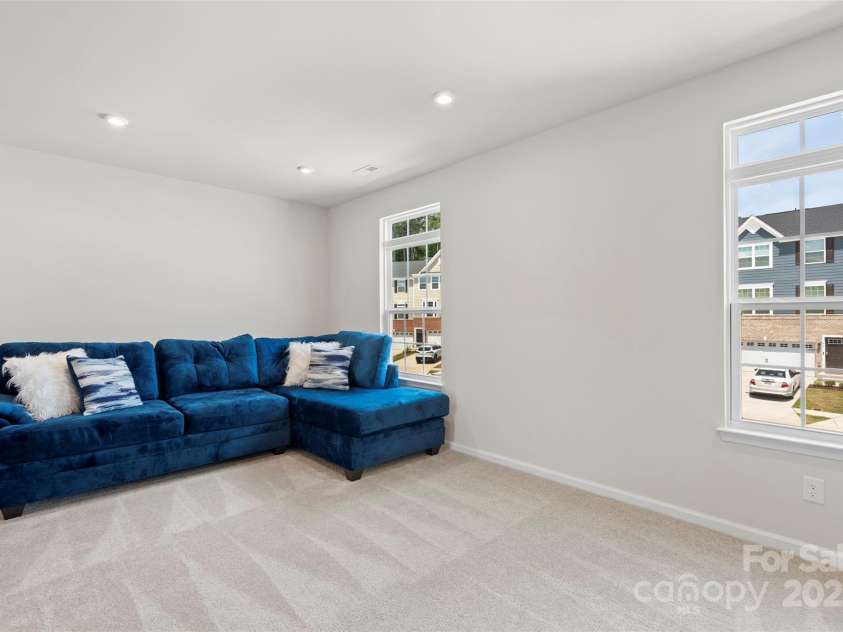 408 Moondance Drive, Gastonia, NC 28054.  MLS# CAR4241126, YatesRealty ID 25334. 