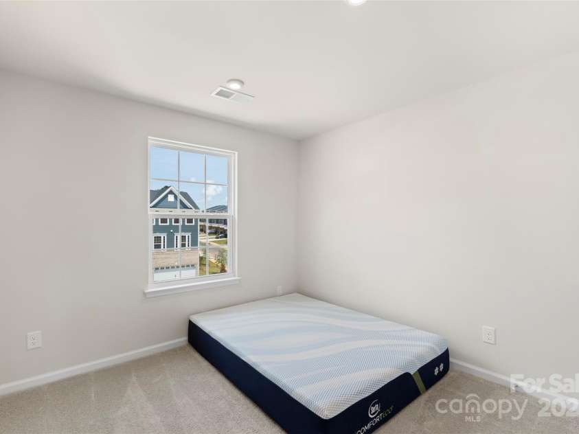 408 Moondance Drive, Gastonia, NC 28054.  MLS# CAR4241126, YatesRealty ID 25334. 