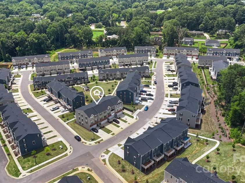 408 Moondance Drive, Gastonia, NC 28054.  MLS# CAR4241126, YatesRealty ID 25334. 