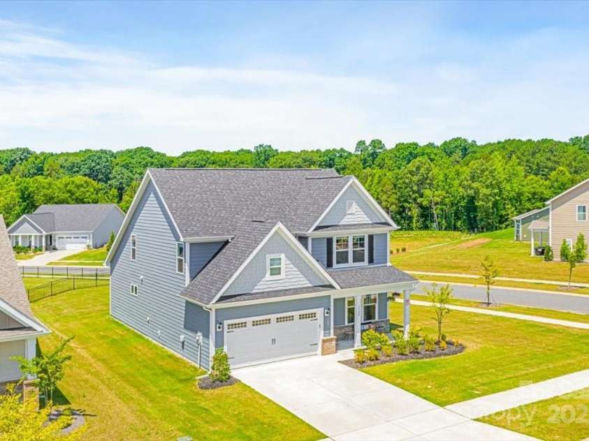 1302 Black Walnut Street, Monroe, NC 28112.  MLS# CAR4277841, YatesRealty ID 25335. 