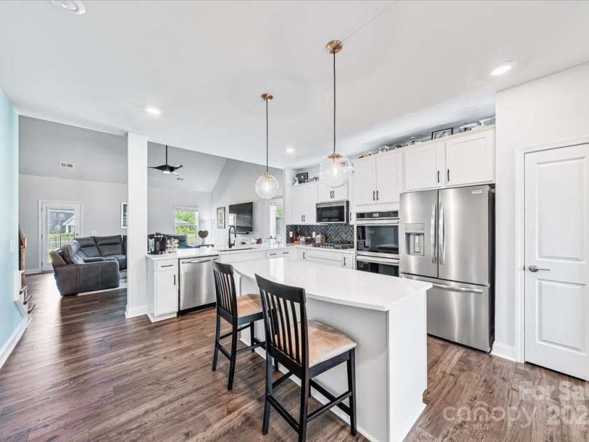 1302 Black Walnut Street, Monroe, NC 28112.  MLS# CAR4277841, YatesRealty ID 25335. Gourmet Kitchen