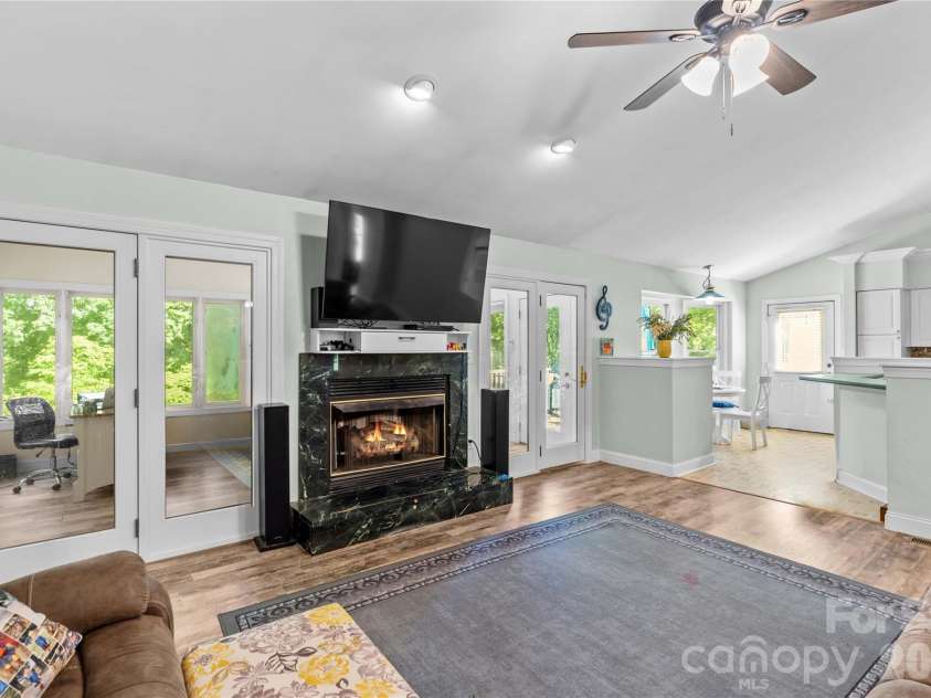 711 Spring Pointe Drive, Stony Point, NC 28678.  MLS# CAR4385300, YatesRealty ID 25335. 