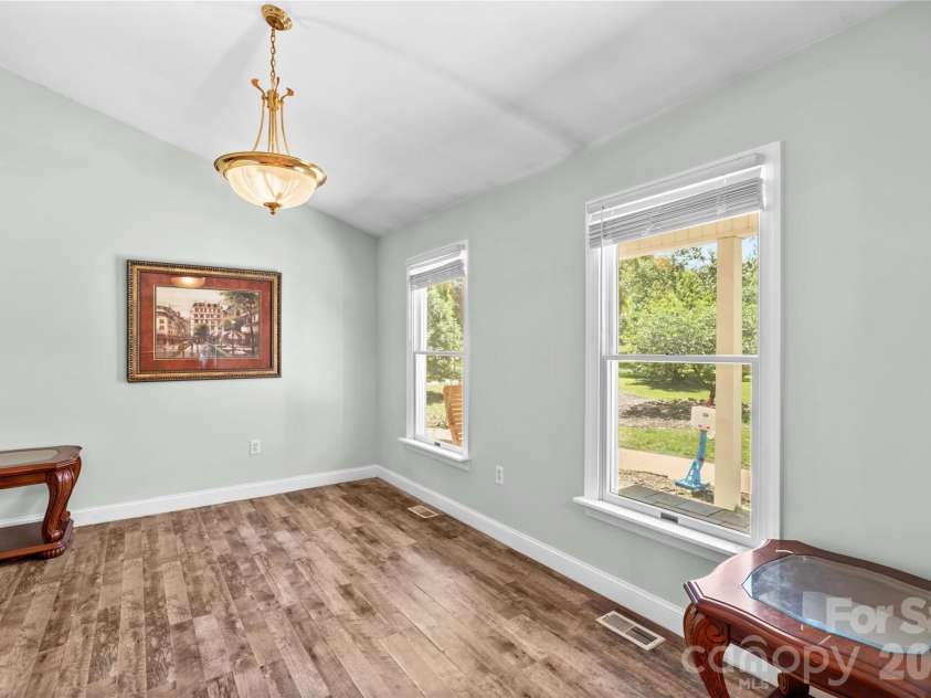 711 Spring Pointe Drive, Stony Point, NC 28678.  MLS# CAR4385300, YatesRealty ID 25335. 