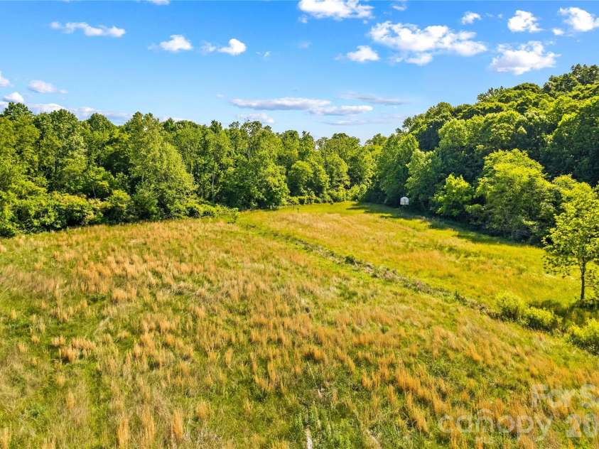 711 Spring Pointe Drive, Stony Point, NC 28678.  MLS# CAR4385300, YatesRealty ID 25335. 