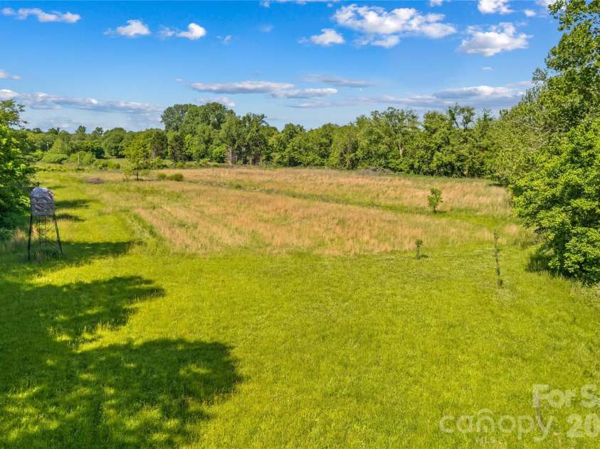 711 Spring Pointe Drive, Stony Point, NC 28678.  MLS# CAR4385300, YatesRealty ID 25335. 