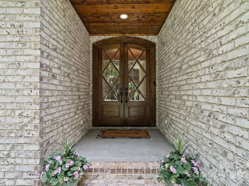 1381 Ridgewood Drive, Rock Hill, SC 29732.  MLS# CAR4278160, YatesRealty ID 25336. 