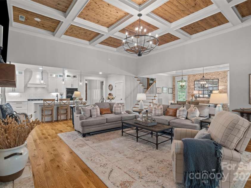 1381 Ridgewood Drive, Rock Hill, SC 29732.  MLS# CAR4278160, YatesRealty ID 25336. 
