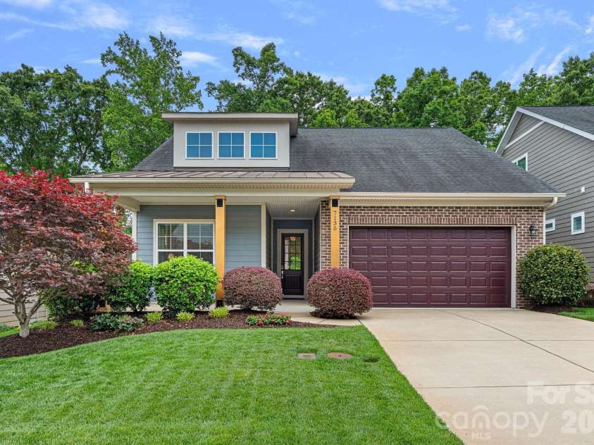 7130 Hanging Rock Court, Denver, NC 28037.  MLS# CAR4375990, YatesRealty ID 25336. 