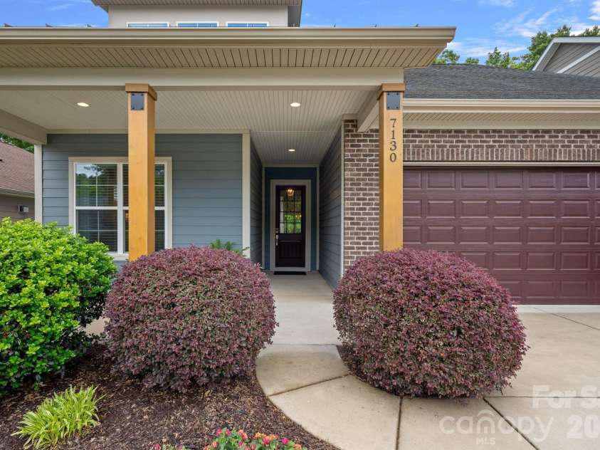 7130 Hanging Rock Court, Denver, NC 28037.  MLS# CAR4375990, YatesRealty ID 25336. 