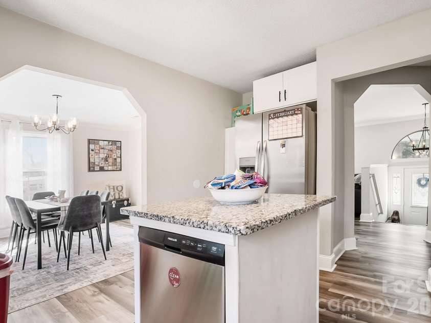 167 Main Street, Richburg, SC 29729.  MLS# CAR4344470, YatesRealty ID 25337. KITCHEN