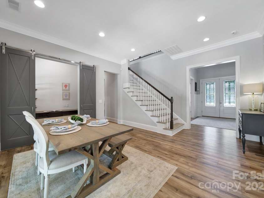325 Newington Court, Fort Mill, SC 29715.  MLS# CAR4278377, YatesRealty ID 25338. 
