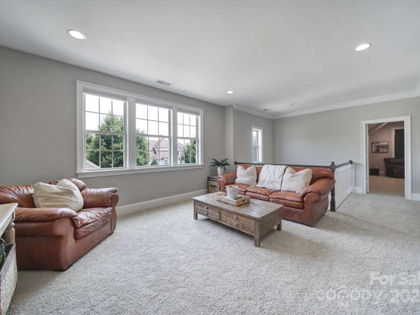 325 Newington Court, Fort Mill, SC 29715.  MLS# CAR4278377, YatesRealty ID 25338. 