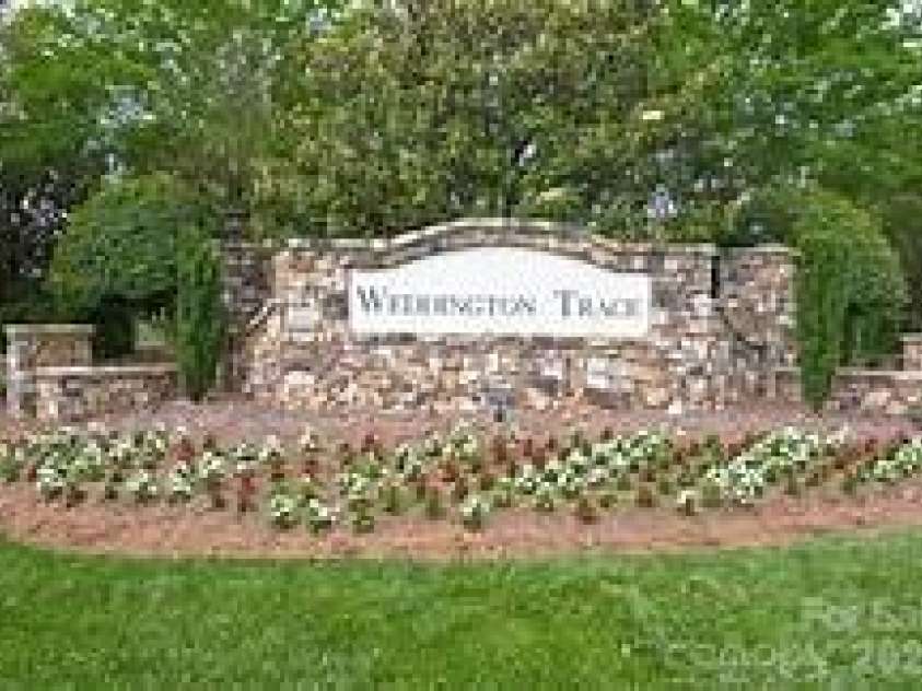 7405 Spice Bush Court, Waxhaw, NC 28173.  MLS# CAR4376349, YatesRealty ID 25338. 