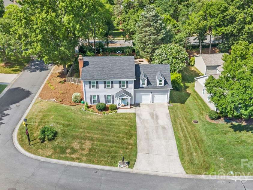 2838 Candleberry Court, Charlotte, NC 28210.  MLS# CAR4276832, YatesRealty ID 25339. 