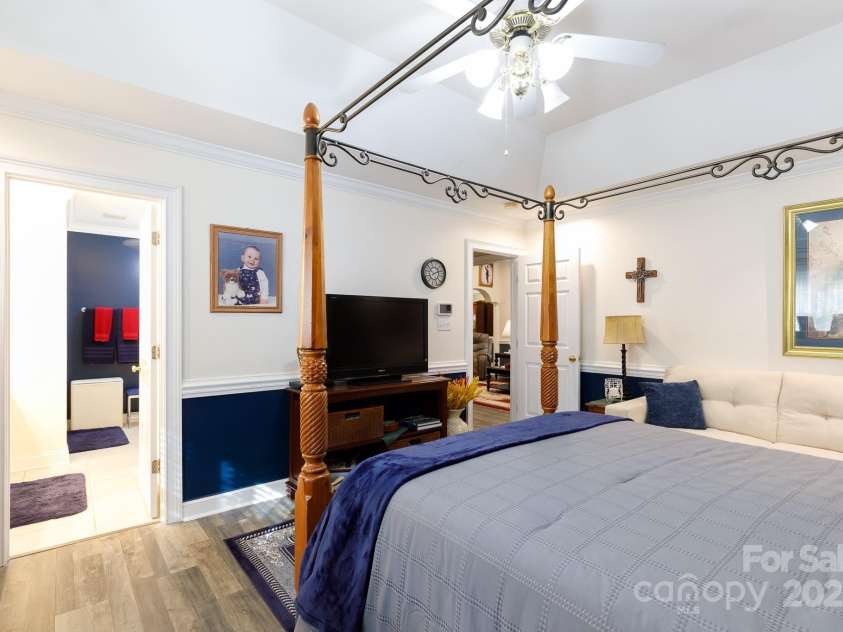 2163 Purple Martin Drive, Rock Hill, SC 29732.  MLS# CAR4323280, YatesRealty ID 2534. 