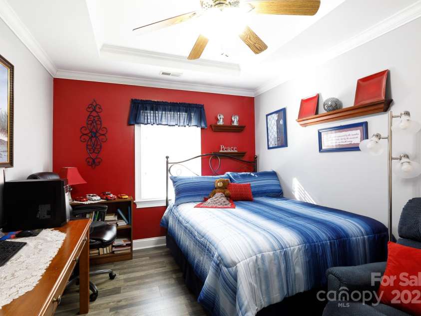 2163 Purple Martin Drive, Rock Hill, SC 29732.  MLS# CAR4323280, YatesRealty ID 2534. 