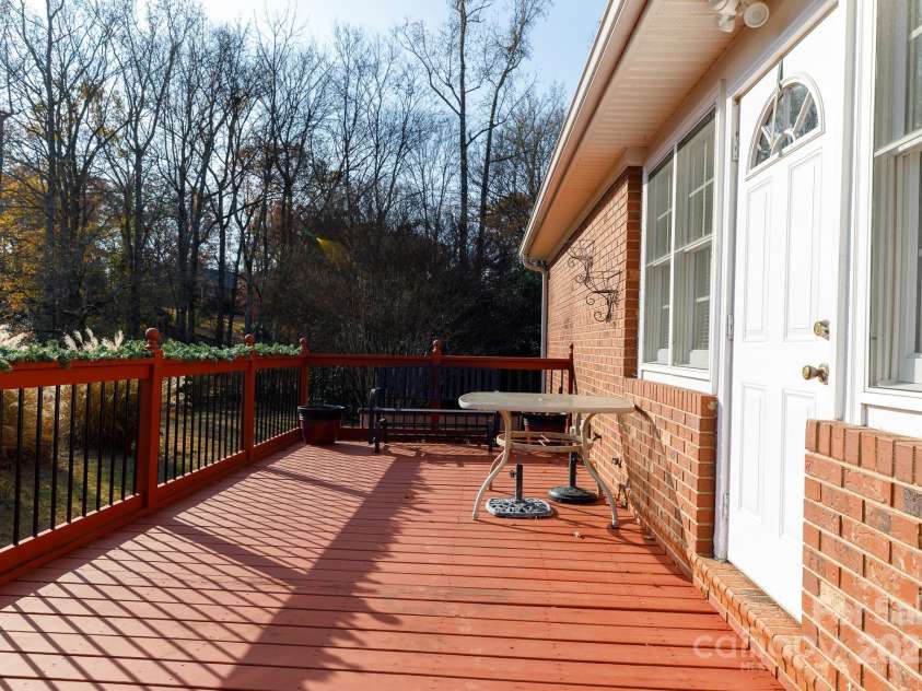 2163 Purple Martin Drive, Rock Hill, SC 29732.  MLS# CAR4323280, YatesRealty ID 2534. 