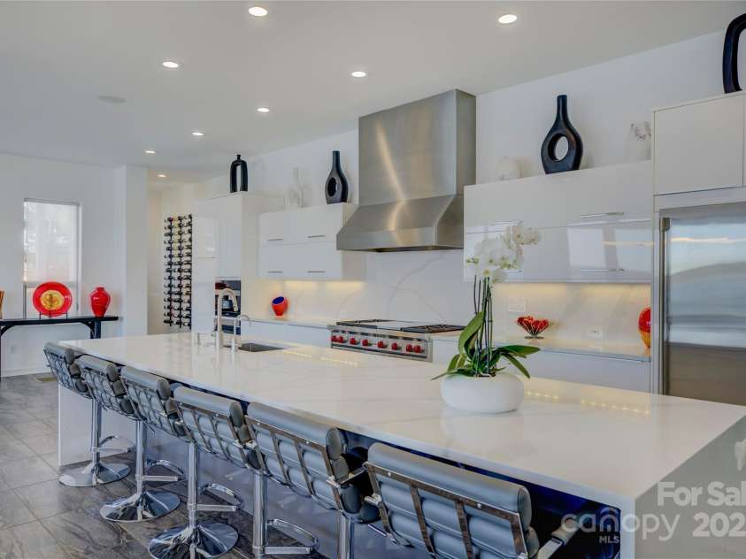 7111 Anchorage Lane, Tega Cay, SC 29708.  MLS# CAR4224144, YatesRealty ID 2534. 