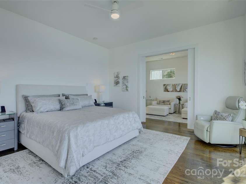 7111 Anchorage Lane, Tega Cay, SC 29708.  MLS# CAR4224144, YatesRealty ID 2534. Primary suite with a view