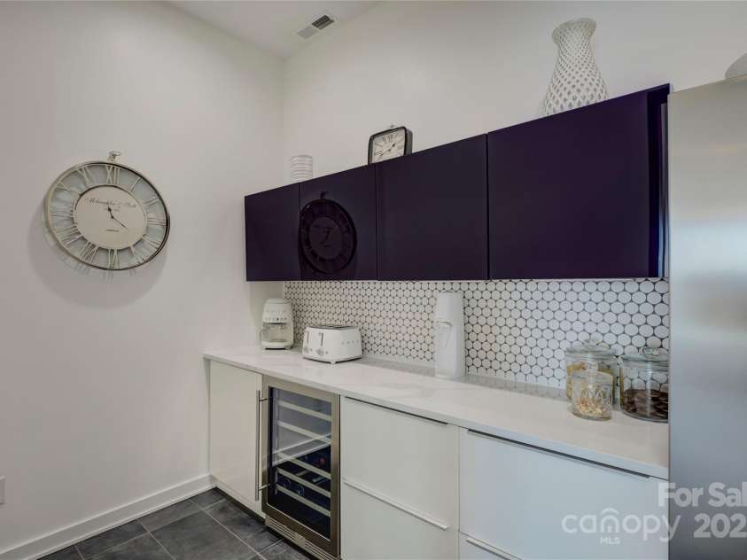 7111 Anchorage Lane, Tega Cay, SC 29708.  MLS# CAR4224144, YatesRealty ID 2534. Scullery/Butlers pantry