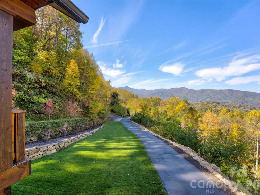 85 Fern Brook Drive, Waynesville, NC 28786.  MLS# CAR4352186, YatesRealty ID 2534. 