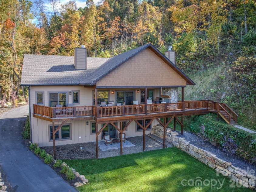 85 Fern Brook Drive, Waynesville, NC 28786.  MLS# CAR4385480, YatesRealty ID 2534. 